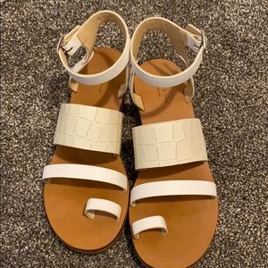 Rag & Bone white sandals